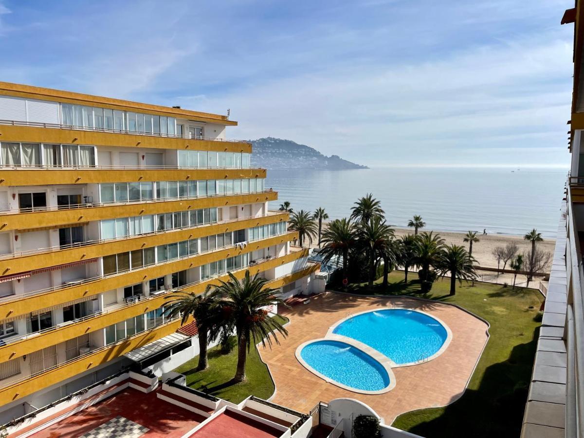 Santa Beach Roses Exterior photo